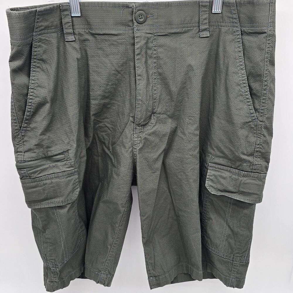 WearFirst Men's Cargo Shorts Ripstop Gray Size 38 Gorpcore - Picture 3 of 6